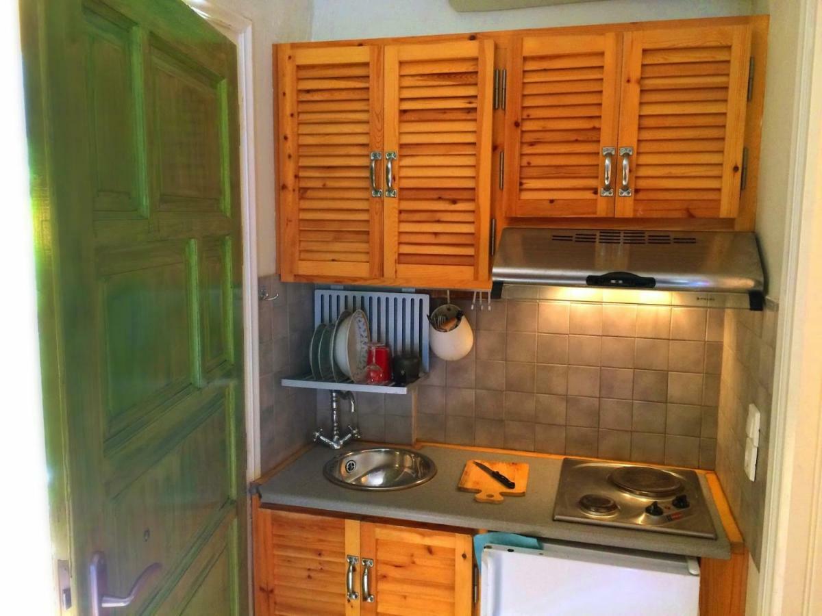 Trocolo Apartments Сивота Екстериор снимка